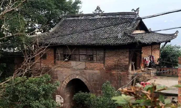 老屏山北门城墙 — 屏山老县城