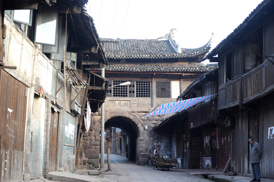 老县城的城门2007